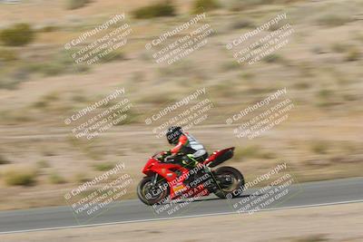 media/Apr-20-2025-AHRMA (Sun) [[393a79c373]]/Race/Group 11 early race/Turn 4b/